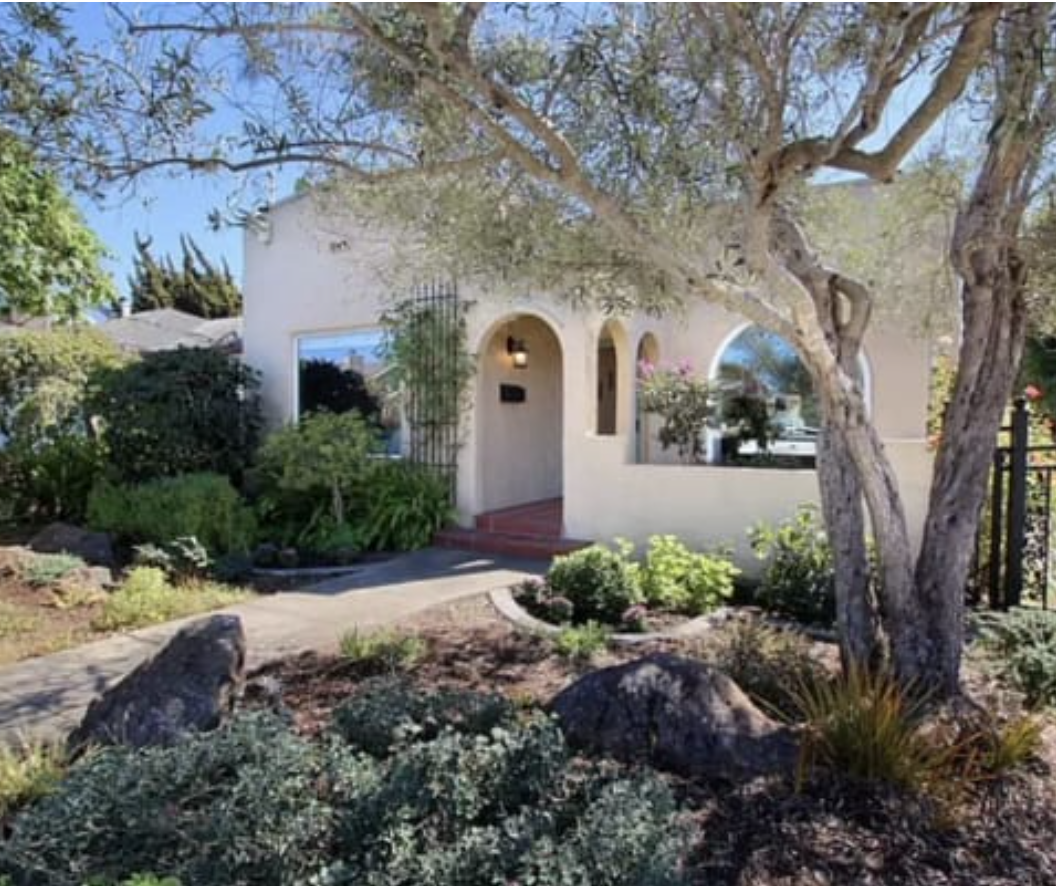 Private and comfortable home with few pets